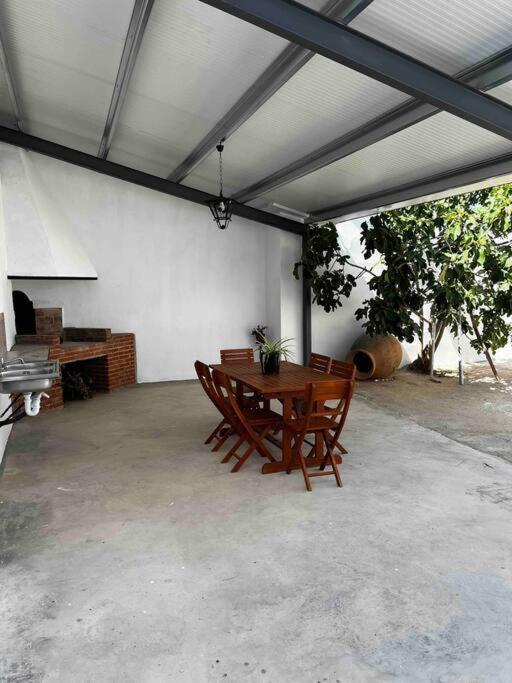 Agradable Casa Con Chimenea Interior Y Barbacoa. Villa Graja de Iniesta Екстериор снимка