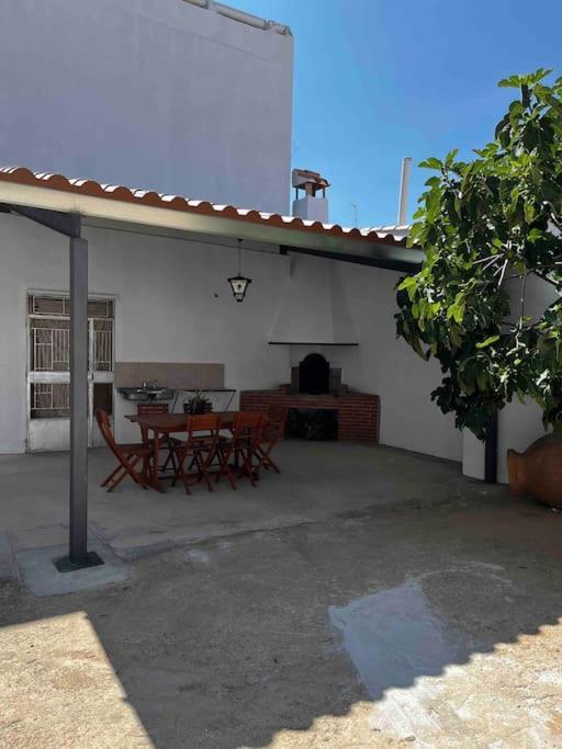 Agradable Casa Con Chimenea Interior Y Barbacoa. Villa Graja de Iniesta Екстериор снимка